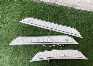 Listwy progowe ozdobne bmw 8 G16 m pakiet 7