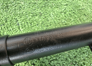 SPRYSKIWACZ LAMPY ZDERZAK BMW X1 F48 9479059 NOWY ORYGINALNY 2