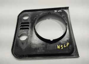 Ramka osłona maskownica lampy lewa land rover defender DHH100790 1999-2014 4