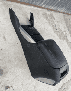 mercedes r 251 podłokietnik skóra tunel Cup holder  schowek dekor 1