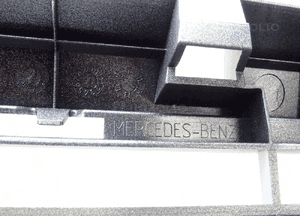 Grill atrapa mercedes b-klasa W246 A2468880060 9