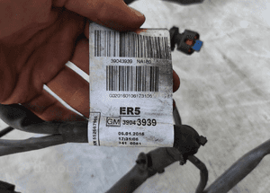 OPEL INSIGNIA A ZAFIRA B 2.0 CDTI WIĄZKA INSTALACJA SILNIKA 39043939 2