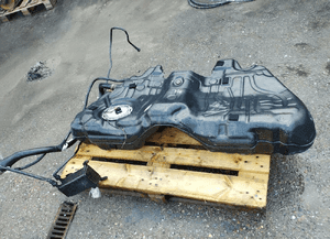 BMW F01 F02 ZBIORNIK PALIWA N63 BENZYNA 2
