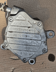 Toyota Avensis T27 2.2 D4D pompa vacu vacum 2