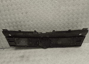 Atrapa grill vw polo 6R0853651G 4
