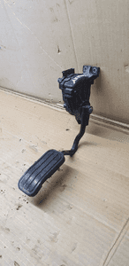 Pedał gazu potencjometr Ford Galaxy MK1 Lift 1.9 TDI 7M3721603D 3