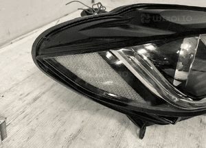 Przednia prawa lampa jaguar xe X760 GX73-13W029-DG uk 5