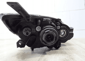 lampa lewa przód TYC Mazda 3 20-a860 7