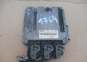 Sterownik silnika renault laguna iii 3 2.0 dci 0281015781 1