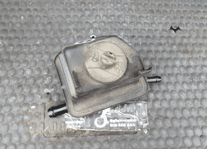 Zbiorniczek 1J0422371B 1J0422371C 1J0422376A Zbiornik Plynu Oleju Wspomagania Korek Miarka VW Golf IV 4 Seat Leon I 1 Skoda AUDI 13