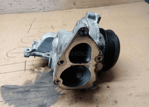 Pompa wody płynu koło Mercedes E-Klasa W213 2.0 CDI A6542000001 2