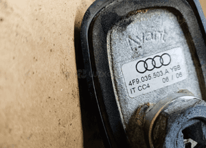 Antena dachowa radia Audi A6 C6 Kombi 4F9035503A 4