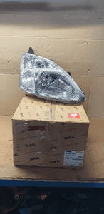 Lampa prawy przód przednia prawa Honda Civic VII Nowa TYC 20-6251-05-2 1