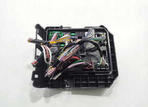 Moduł sterownik bcm renault clio v 284B77213R 284C03643R 2019-2024 2