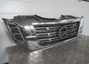 Grill gril atrapa nissan navara iv NP300 iv 2014- 2