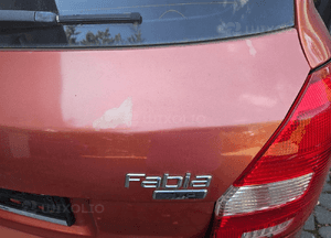 Skoda Fabia II 2 klapa bagażnika szyba tył  9771 4