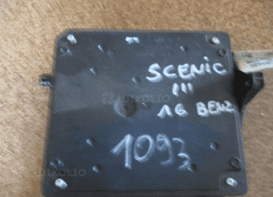 MEGANE III 3 SKRZYNKA BEZPIECZNIKÓW BCM 284B15986R 4