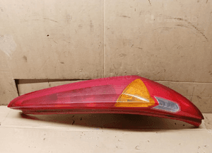 Lampa prawy tył tylna prawa Fiat Punto II 2 46794077 4