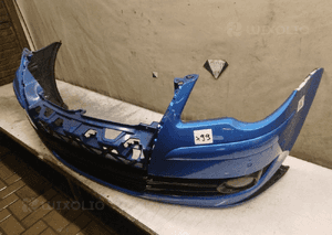 Zderzak przód przedni vw volkswagen touran lift fl LC5C niebieski halogeny 4