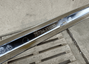 Listwa chrom drzwi lewa przód toyota corolla xii E21 75734-YY030 nowa 3