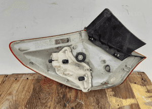 OPEL ASTRA J HB LAMPA TYŁ TYLNA PRAWA 4