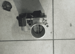 przepustnica fiesta 1.0 ecoboost 1
