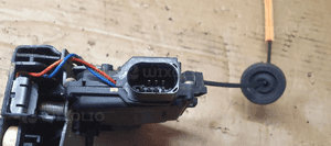 Zamek prawy tył tylny prawy Audi A4 B6 4B0839016D 4