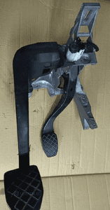 Audi A4 B6 B7 pedał sprzęgła hamulca 8E1721117A   8E1721117D 1