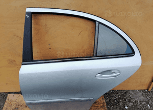 MERCEDES E 211 drzwi szyba zamek listwa tylne lewe sedan 9