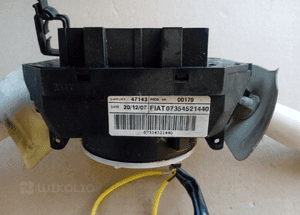 Fiat 500 przelacznik pod kierownice tasma 4
