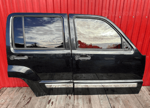 Jeep cherokee liberty kk drzwi prawy tył oryginał stan igła 1