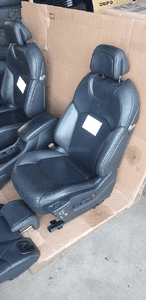 Fotele komplet kanapa skóra elektryczne podłokietnik boczki Citroen C5 III Kombi 7