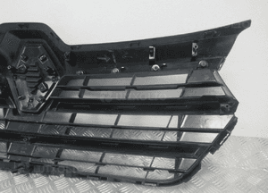Grill gril atrapa renault trafic iii 3 lift 623103743R 2021- 19