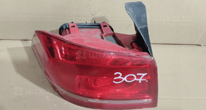 Lampa lewa tył tylna vw passat B7 kombi 1