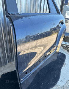 MERCEDES ML 164 drzwi tylne lewe lakier  359 / 197 13