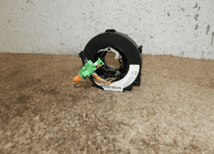 Taśma Kierownicy AIRBAG Zwijak Czujnik Kąta Skrętu Opel Meriva A Lift Tigra B 13337297 2