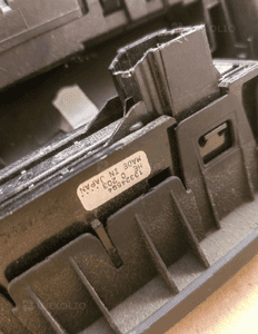 Wyświetlacz ramka środkowa nawiew 12844841G 13275261 opel insignia a 4