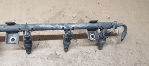Wtrysk wtryskiwacz paliwa komplet Chrysler Voyager III 3.8 4612402 3