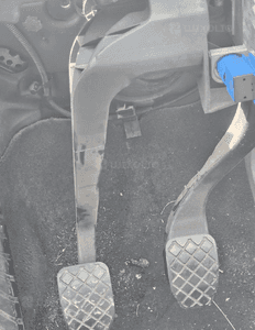 Audi A4 B6 B7 pedał sprzęgła hamulca 8E1721117A   8E1721117D 4