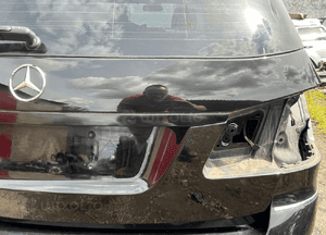 Mercedes W212 kombi klapa 197 tył oryginał w kolor 5