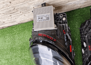 Lampa porsche carrera 992941031F 992941032F 3