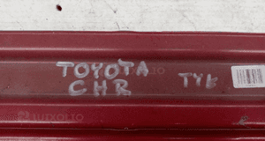 TOYOTA C-HR belka zderzaka tylna tył 2016-2023 3