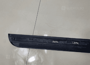 Audi A4 B6 dolna listwa drzwi lewa tył tylna 8E0853969 LZ5C LŻ5C 6