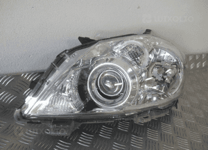 Lampa przednia przód lewa toyota auris i lift 2009-2012 3