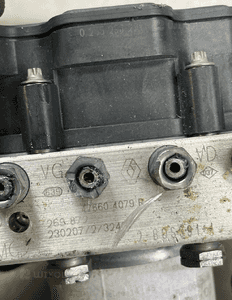 Pompa abs renault master iii 3 476604079R org fv 3