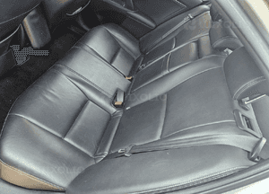 Toyota Avensis T27 Sedan fotel fotele przód tył kanapa skóra 9