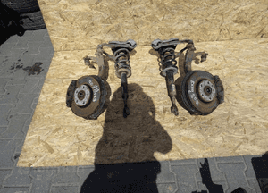 MCPERSON PRAWY LEWY ZWROTNICA SEAT EXEO KOMPLET 1