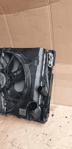 Pas przedni chłodnice wentylator BMW I E87 2.0D 7561711 7801993 6