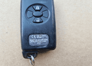 toyota kluczyk RAV4 karta smart key B51EA 2
