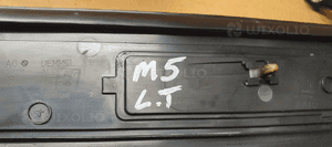 Listwa progowa progu lewy tył tylna lewa podświetlana BMW M5 G30 F90 8061071 8